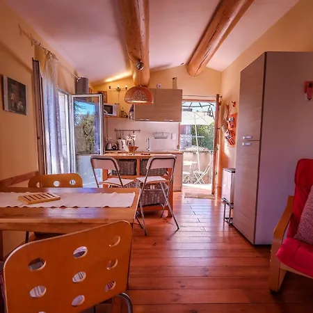 Hébergement de vacances Provencal - Saint Marc *